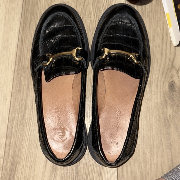 Madewell | The Bradley Hardware Lugsole Loafer - Picture 2 of 6